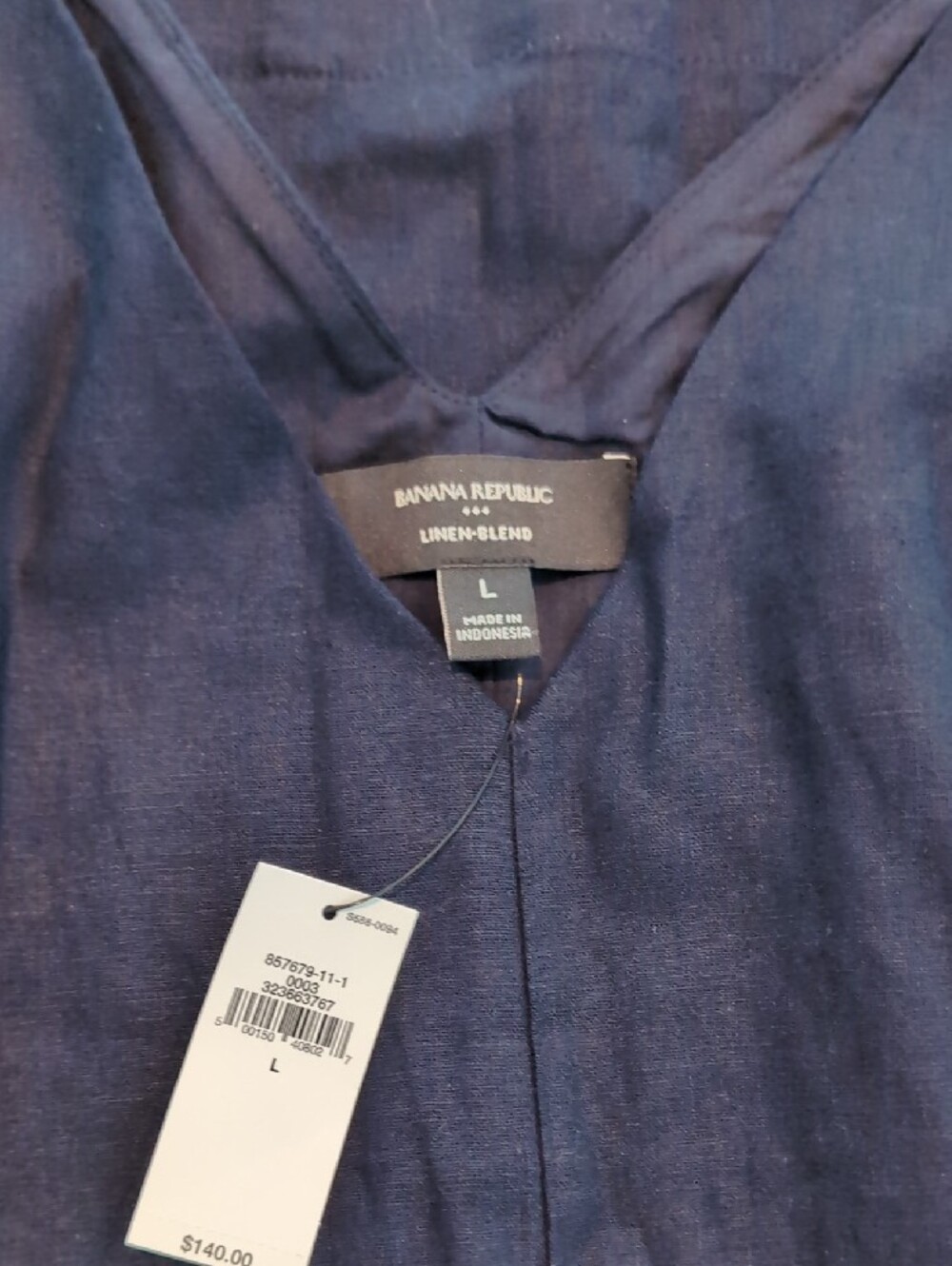 Banana Republic Navy V-Neck Linen-Blend Top - Picture 2 of 5